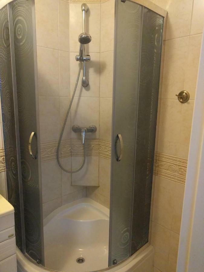 Apartament Gruba Ryba Gdynia Exteriör bild